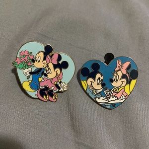 disney mickey & Minnie enamel pin set